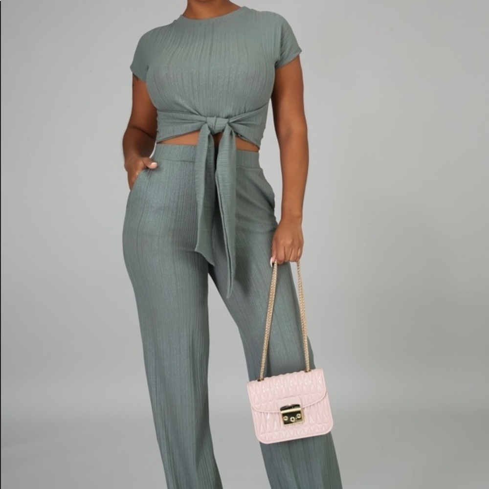 Olive green lounge set